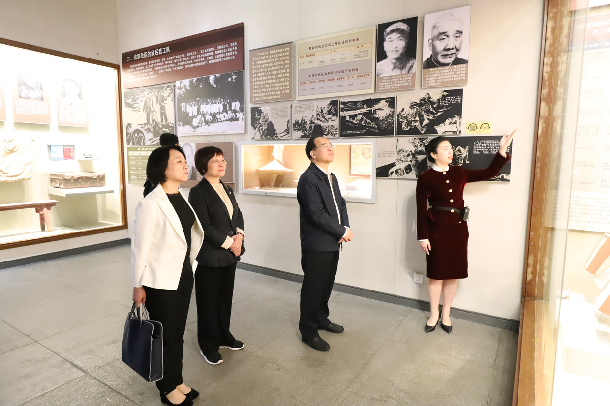 1718322396119202.jpg 2.jpg