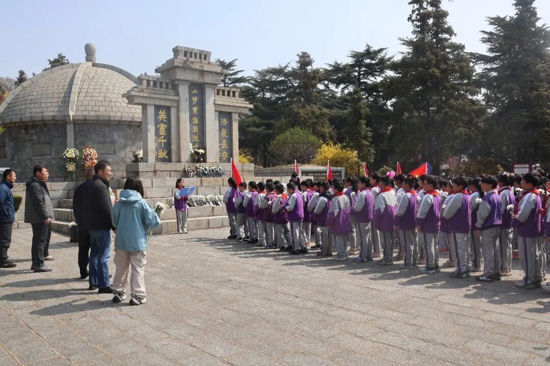 1775208787897642.jpg 抗日山.jpg